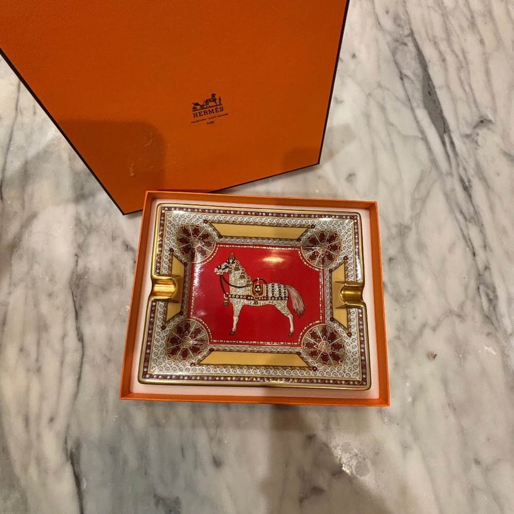 Hermēs porcelain table tray